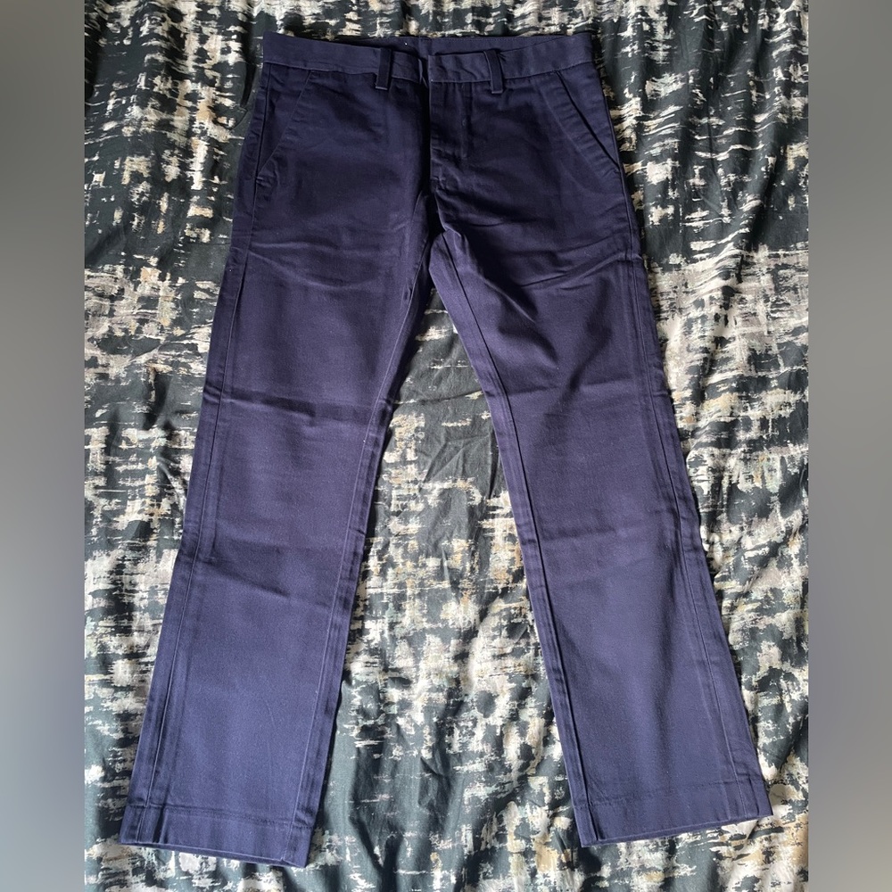 NWOT Men’s Levi’s Navy Blue Chinos 33W 30L
